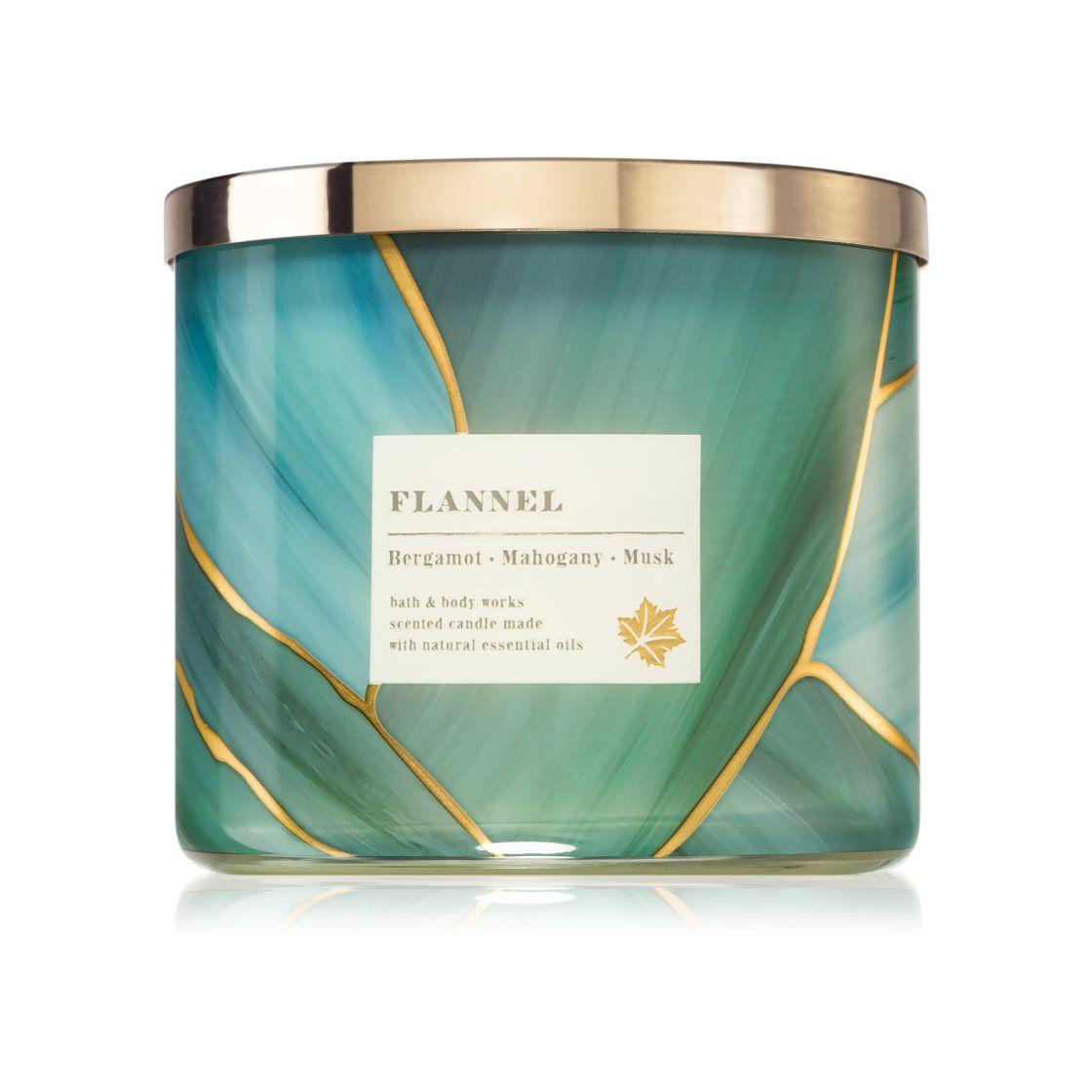 Bath & Body Works Flannel Scented Candle With Bergamot, Mahogany And Musk