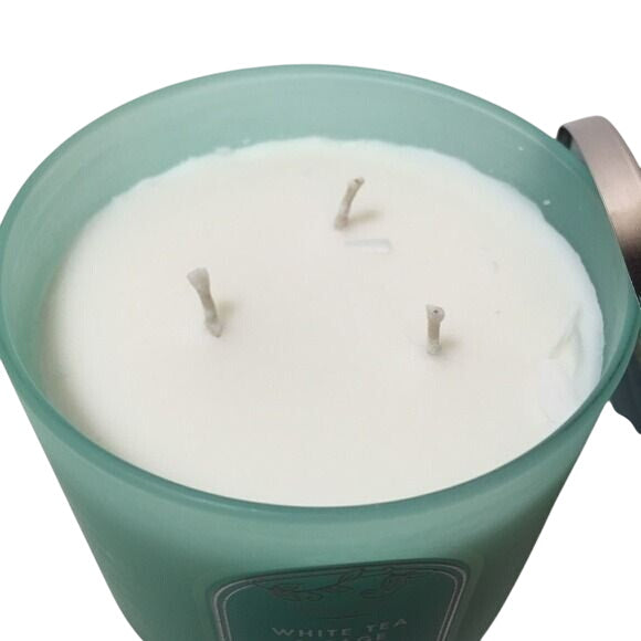 White Tea & Sage 3-Wick Candle (White Barn)