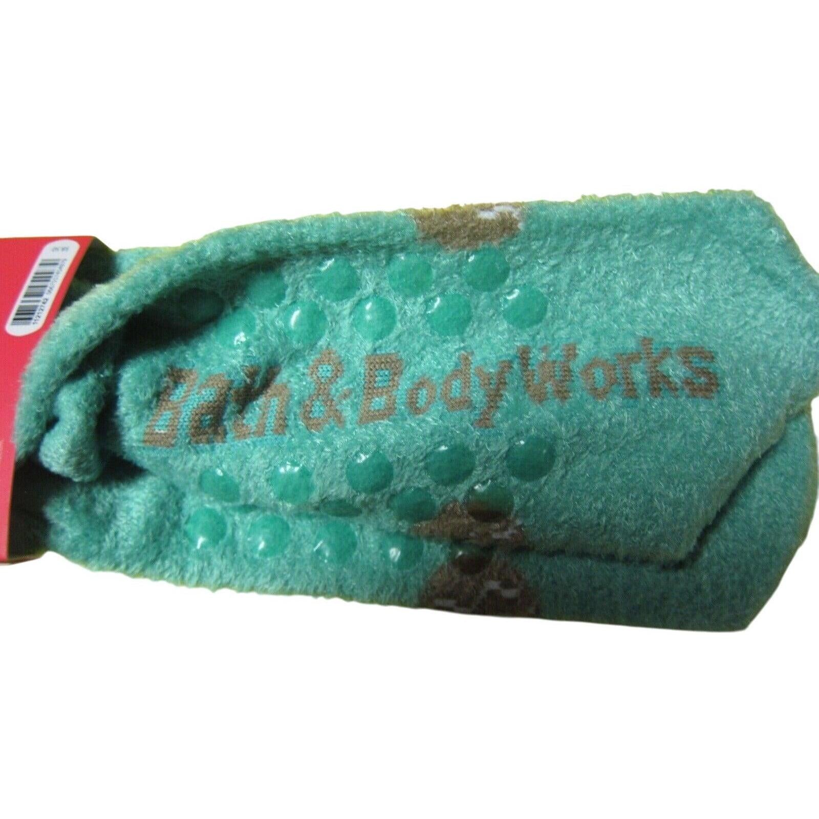 Bath & Body Works Baking Spirits Bright Shea-infused Lounge Socks 