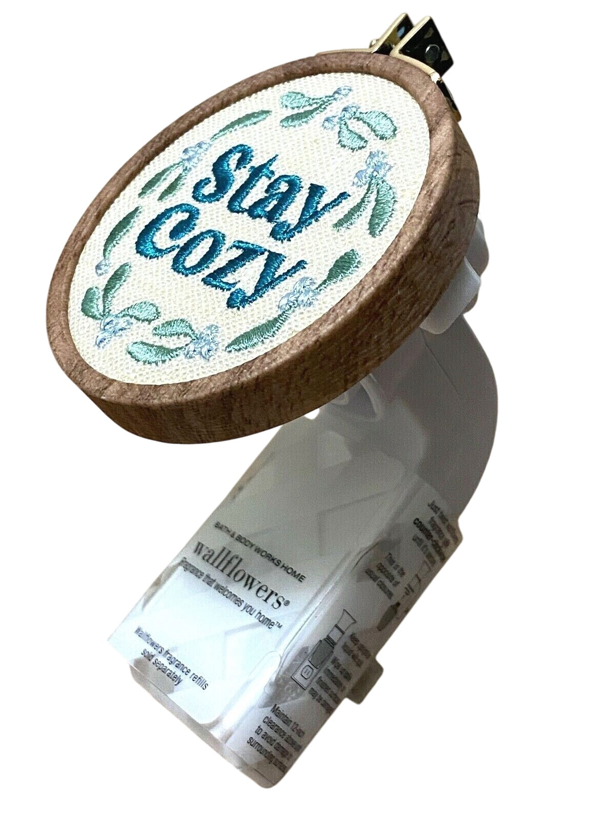 White Barn Stay Cozy Embroidery Wallflowers Fragrance Plug (White Barn)